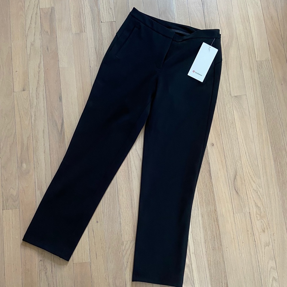 Lululemon On The Move 28” Pants - Black size 6